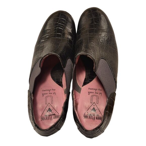 Black Croc-Embossed Women's Heels - Picture 7 of 7